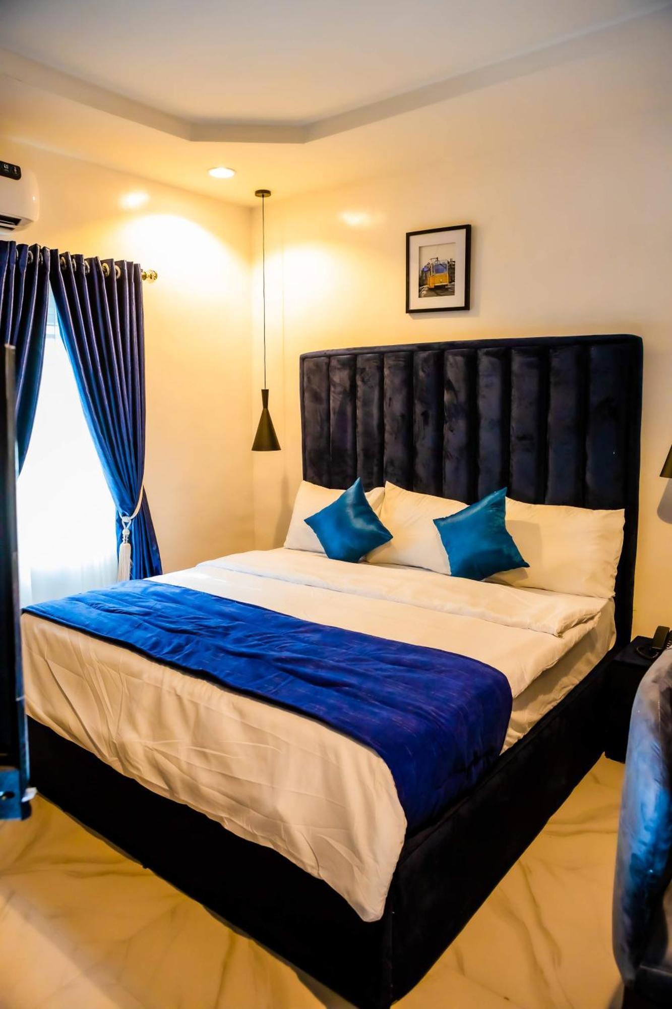 El Elyon Hotel And Suites Lagos Kültér fotó