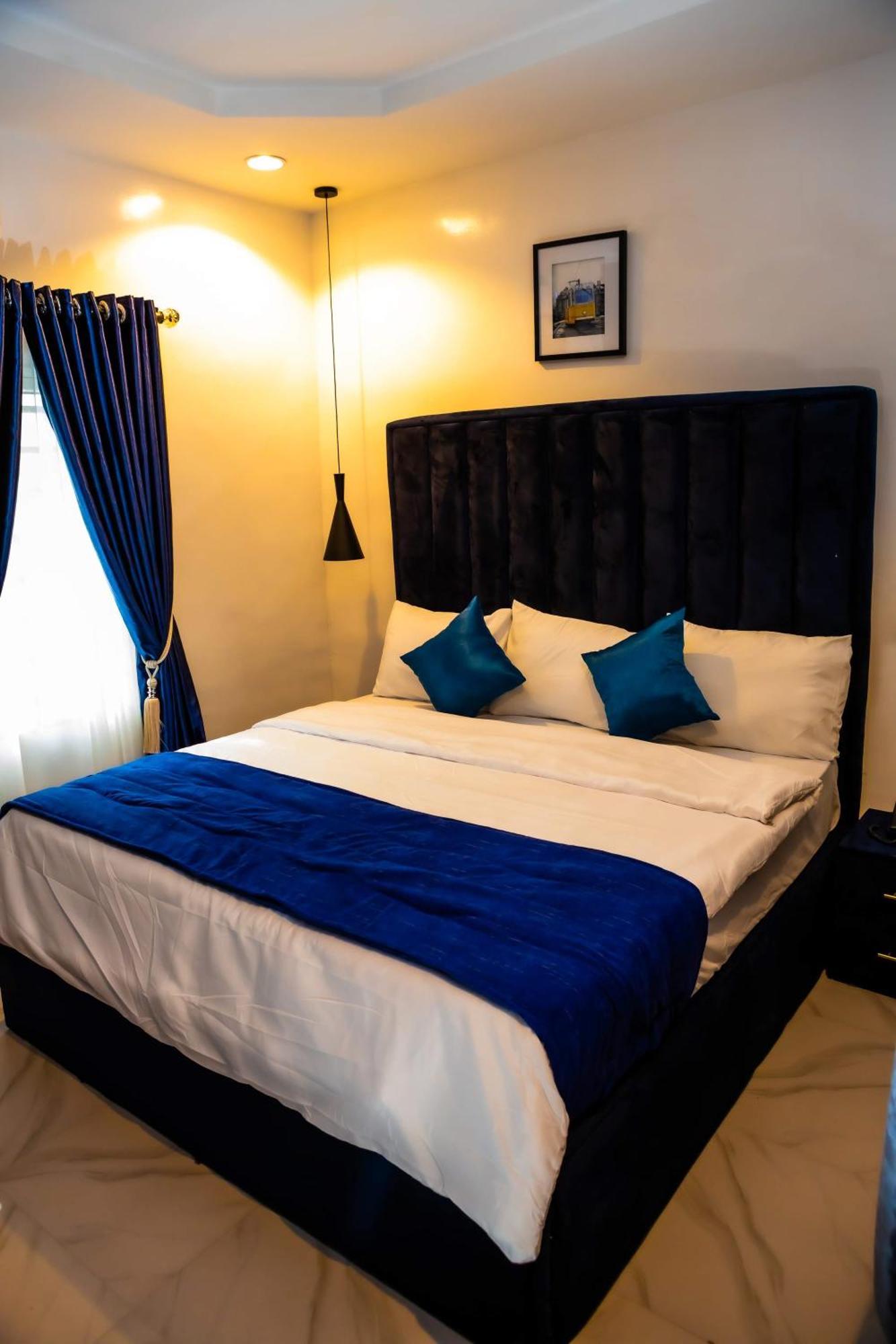 El Elyon Hotel And Suites Lagos Kültér fotó